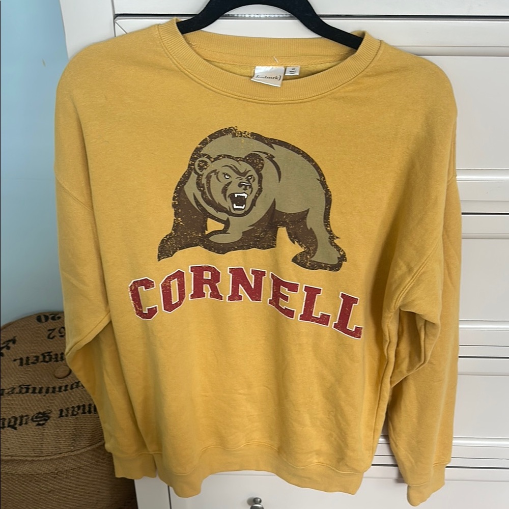 Like new Cornell Bear Graphic Sweatshirt